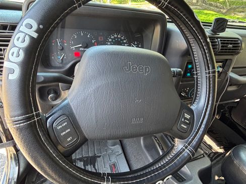 Used 1999 Jeep Wrangler Sport AWD/4WD image 17