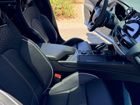 Used 2022 Cadillac CT5 V Blackwing w/ Carbon Fiber Package 2 RWD image 15