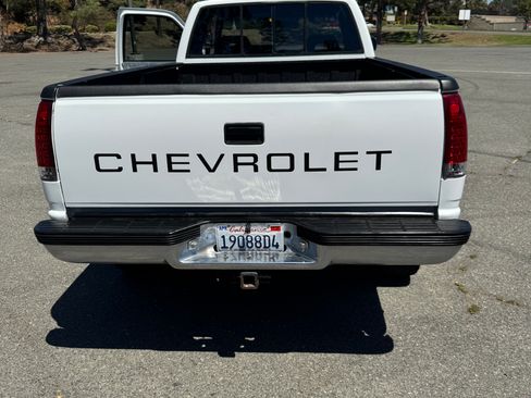 Used 1992 Chevrolet Silverado 3500 4x4 Extended Cab image 5