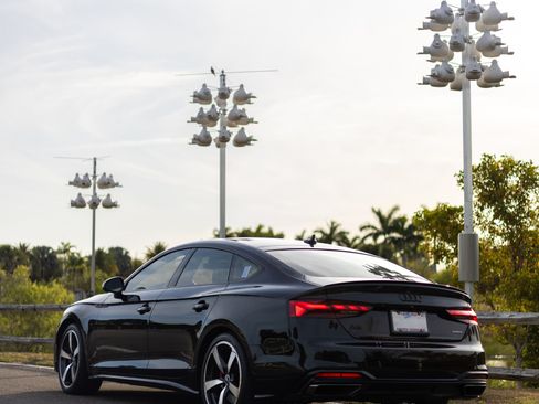 Used 2023 Audi A5 2.0T Premium Plus AWD/4WD image 4