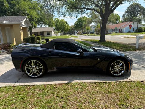 Used 2014 Chevrolet Corvette Stingray Convertible w/ 3LT Preferred Equipment Group image 5
