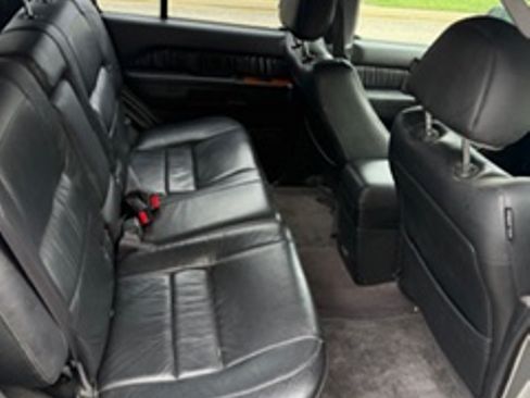 Used 2001 INFINITI QX4 2WD image 17