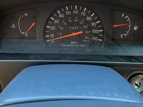 Used 1998 Toyota Tacoma 2WD Regular Cab image 5