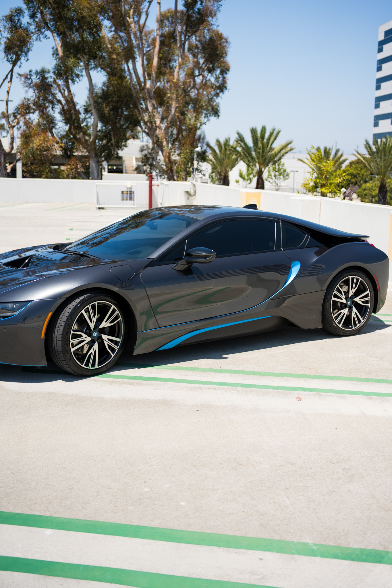 Used 2016 BMW i8 AWD/4WD image 10