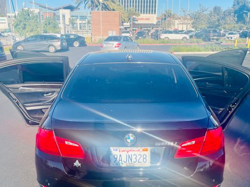 Used 2011 BMW 528i Sedan image 10