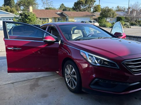 Used 2016 Hyundai Sonata Sport w/ Option Group 03 image 5