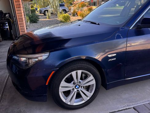 Used 2010 BMW 528i xDrive Sedan image 17