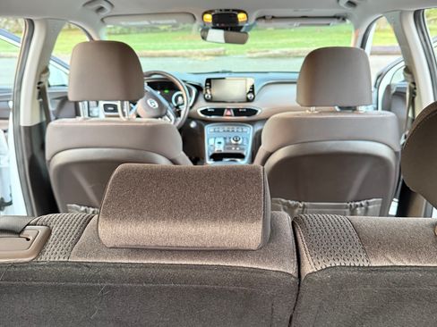 Used 2022 Hyundai Santa Fe SEL Convenience w/ Cargo Package image 16