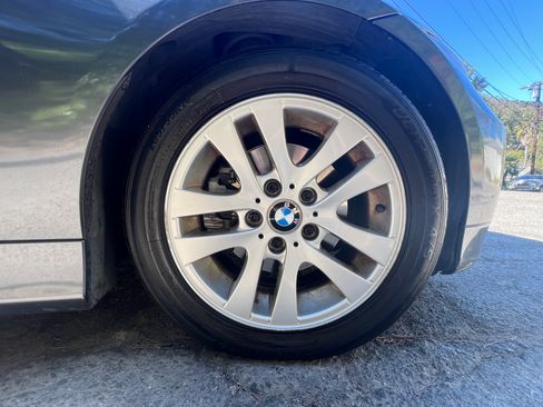 Used 2006 BMW 325i Sedan image 24