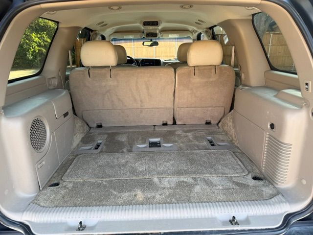 Used 2002 Chevrolet Tahoe LT AWD/4WD image 24
