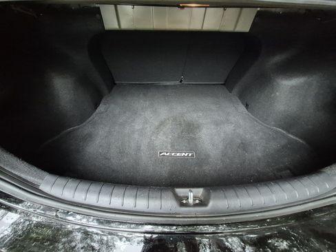 Used 2022 Hyundai Accent SE FWD image 18