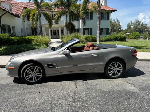 Used 2007 Mercedes-Benz SL 550 image 13
