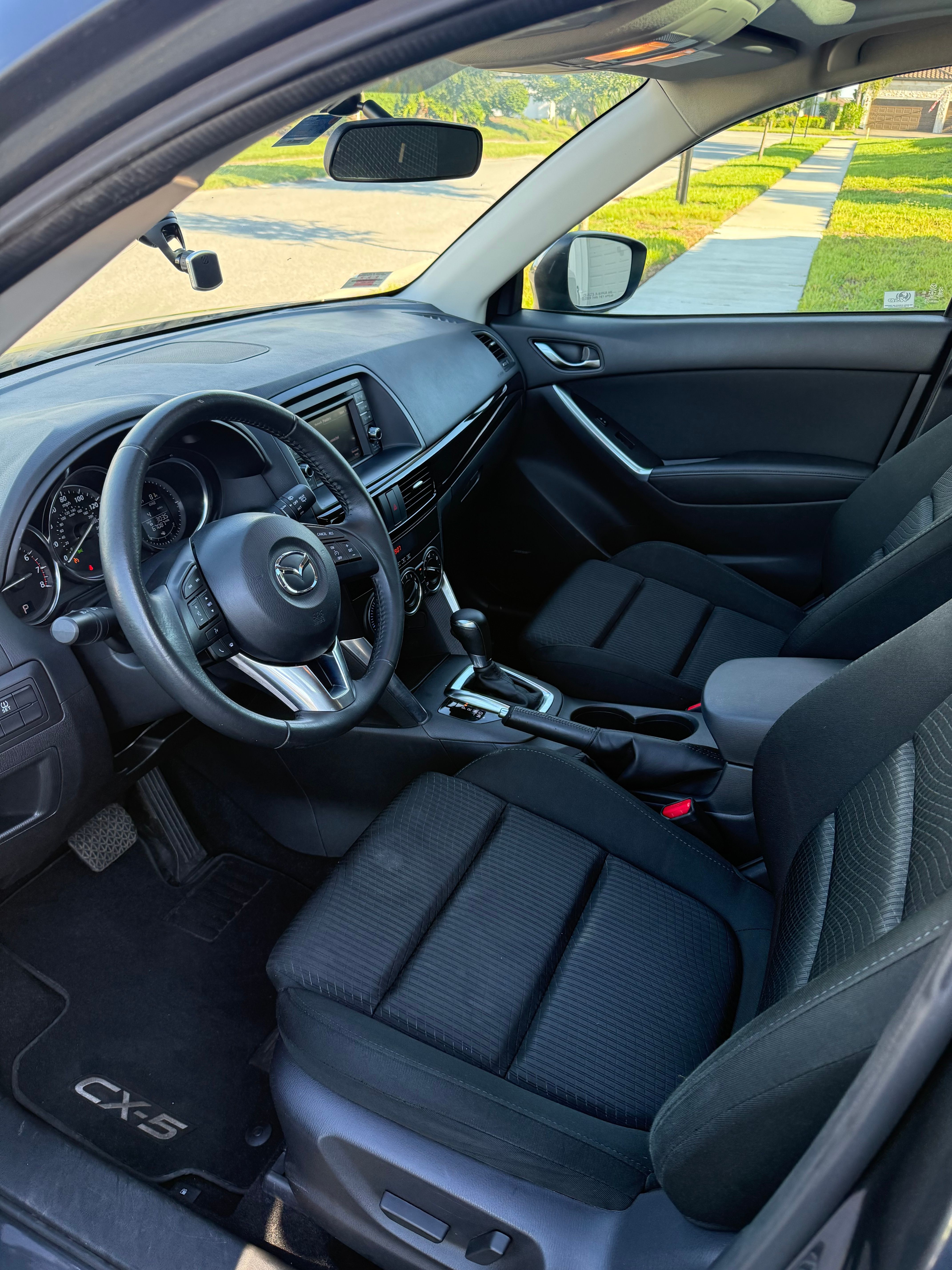 Used 2015 MAZDA CX-5 Touring w/ Bose/Moonroof Package AWD/4WD image 8