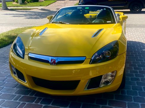 Used 2008 Saturn Sky Red Line image 5