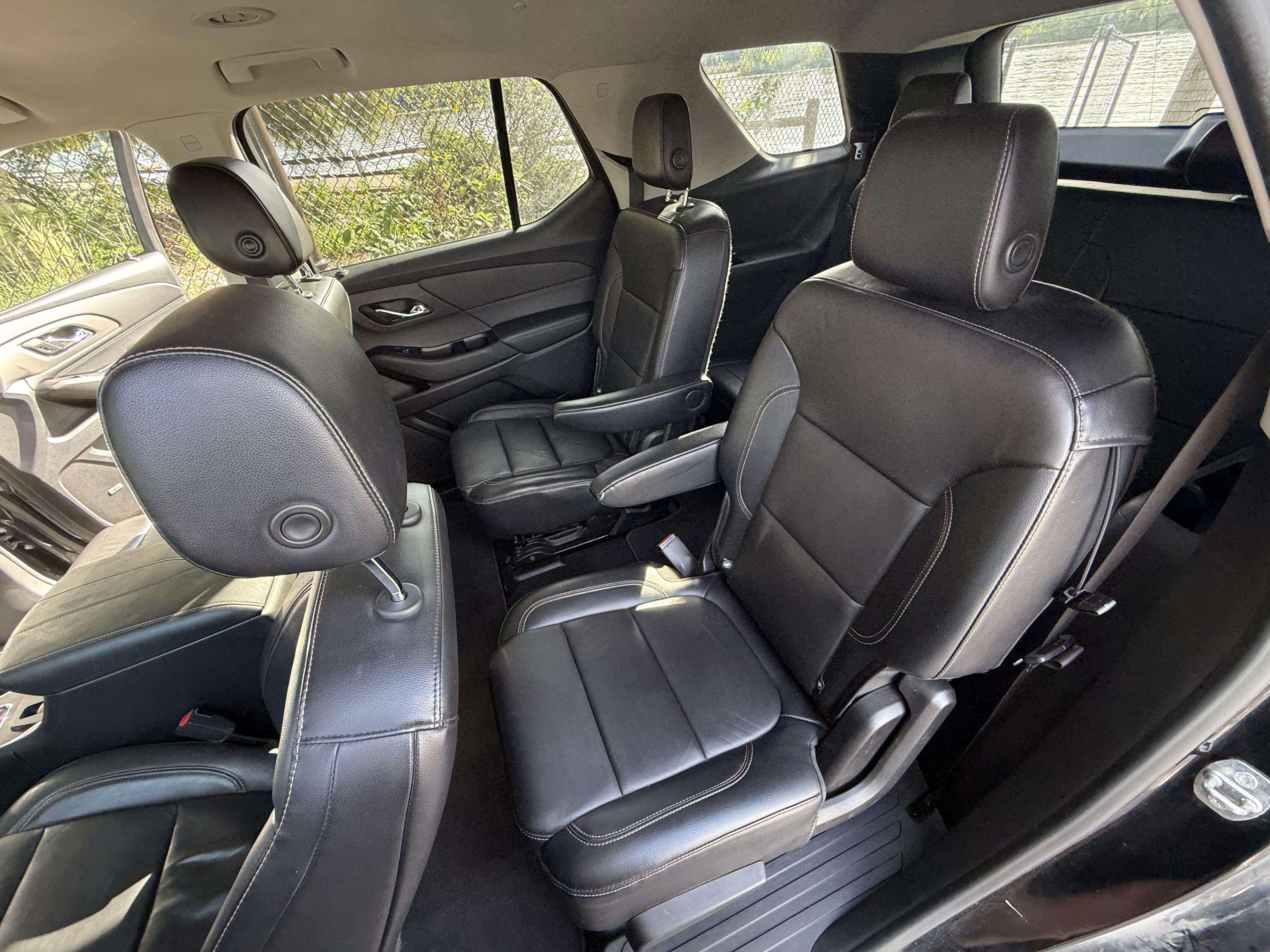 Used 2018 Chevrolet Traverse LT AWD/4WD image 16
