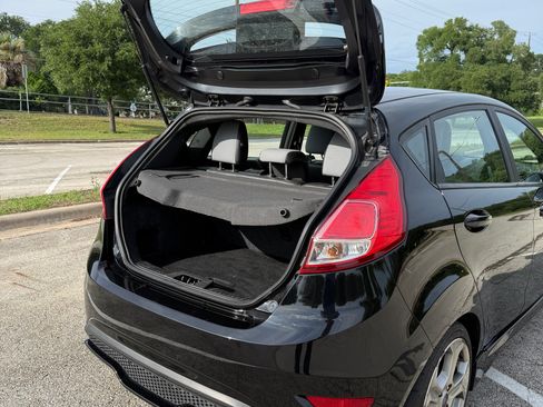 Used 2017 Ford Fiesta ST w/ ST Recaro Package FWD image 17