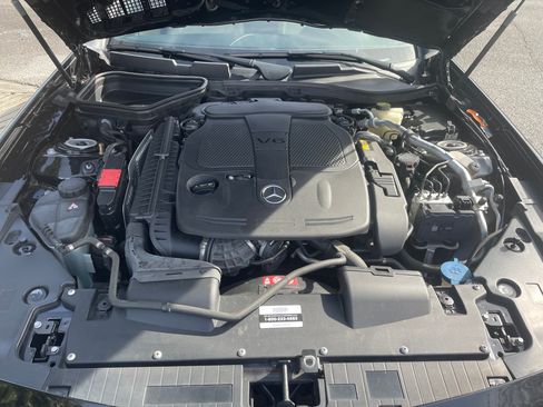 Used 2012 Mercedes-Benz SLK 350 image 5