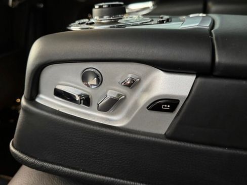 Used 2011 Rolls-Royce Ghost image 16