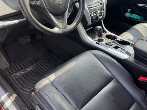 Used 2019 Acura TLX w/ Technology Package FWD image 8