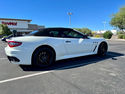 Used 2014 Maserati GranTurismo MC image 6