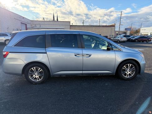 Used 2013 Honda Odyssey EX-L image 2