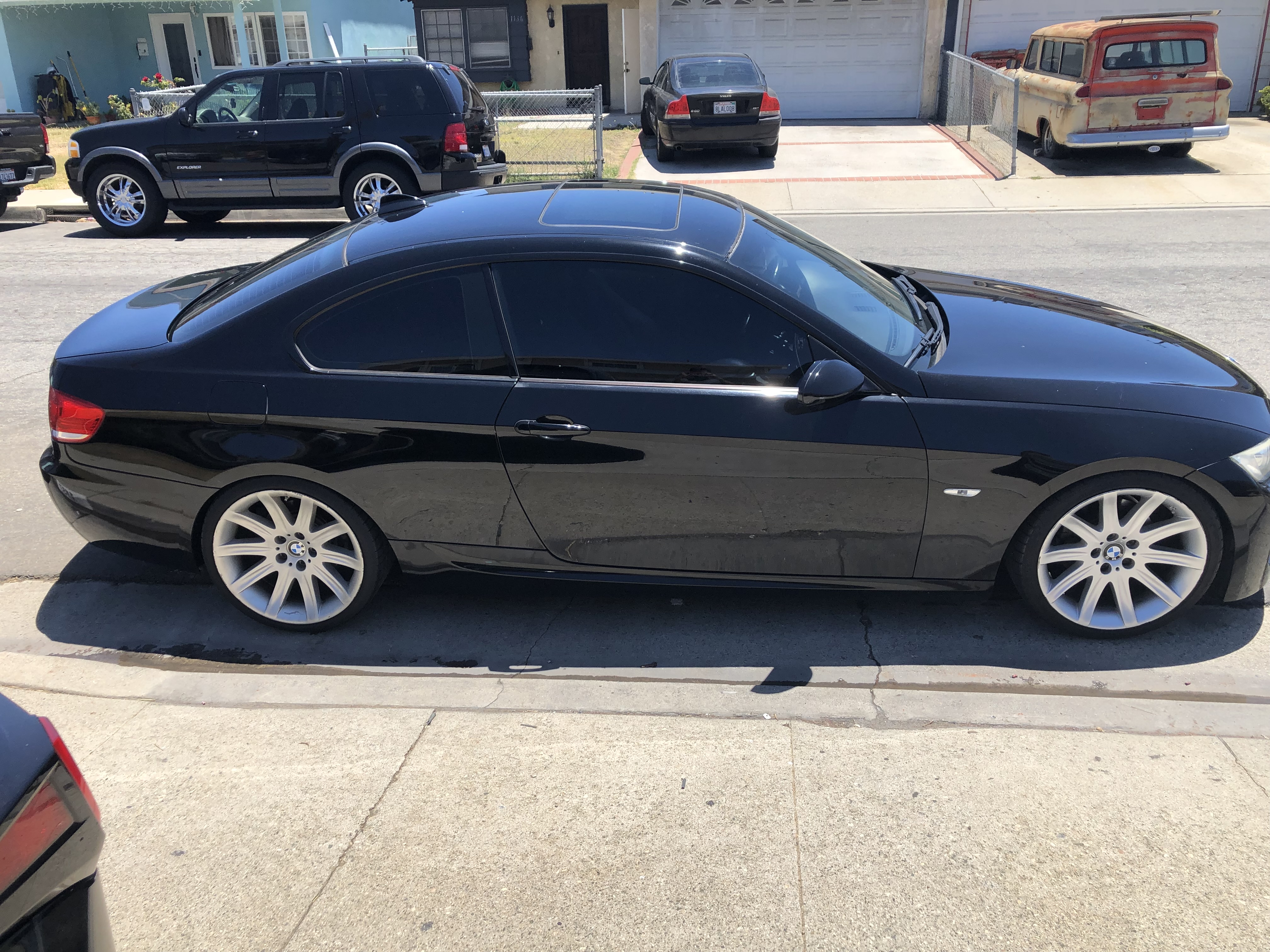 Used 2009 BMW 328i Coupe RWD image 2