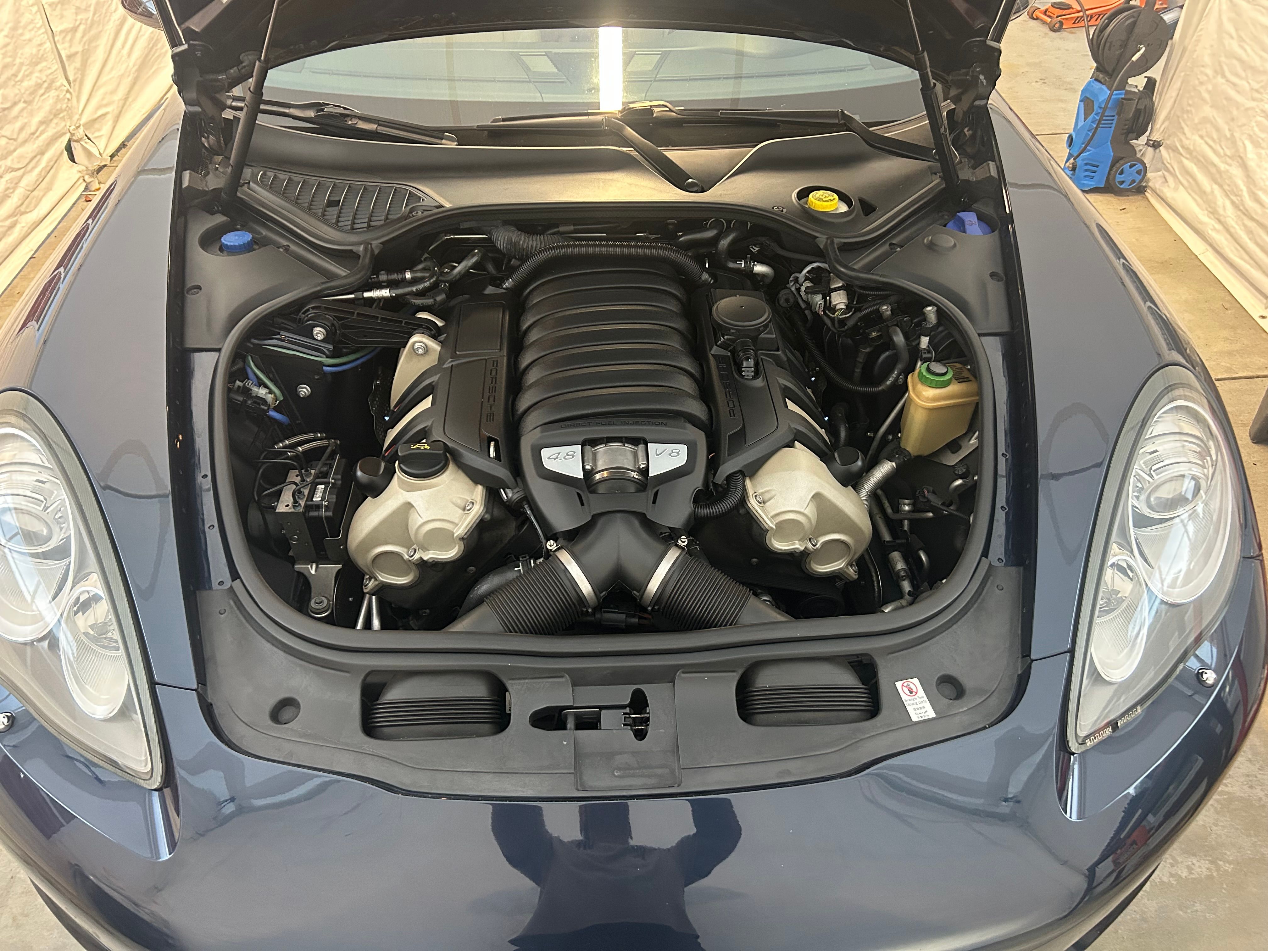 Used 2010 Porsche Panamera S RWD image 13