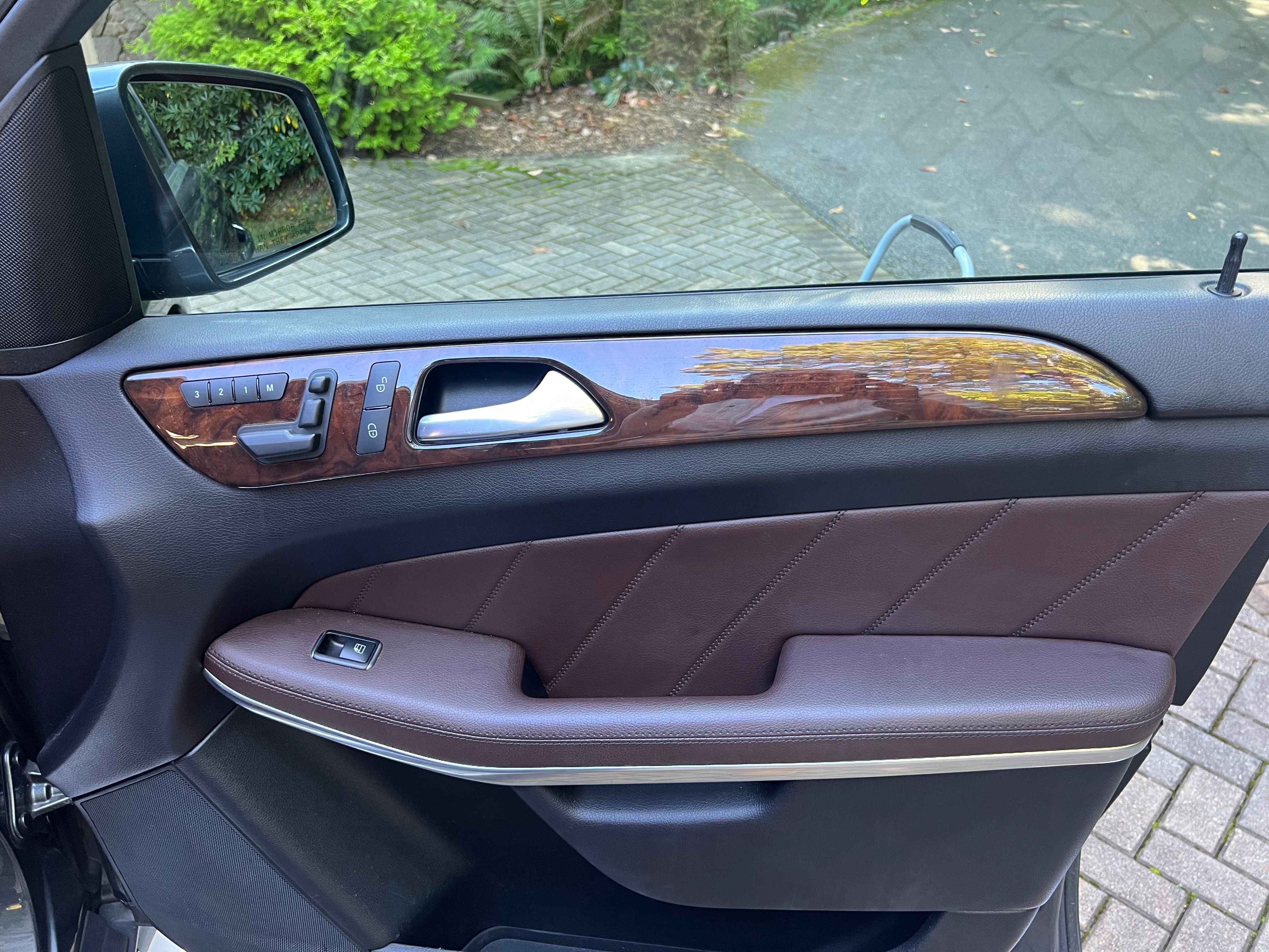 Used 2014 Mercedes-Benz GL 450 4MATIC image 10