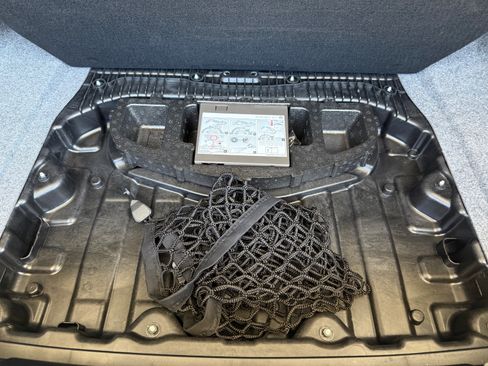 Used 2011 BMW M3 Coupe image 10