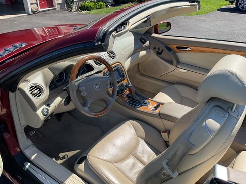 Used 2004 Mercedes-Benz SL 500 image 10