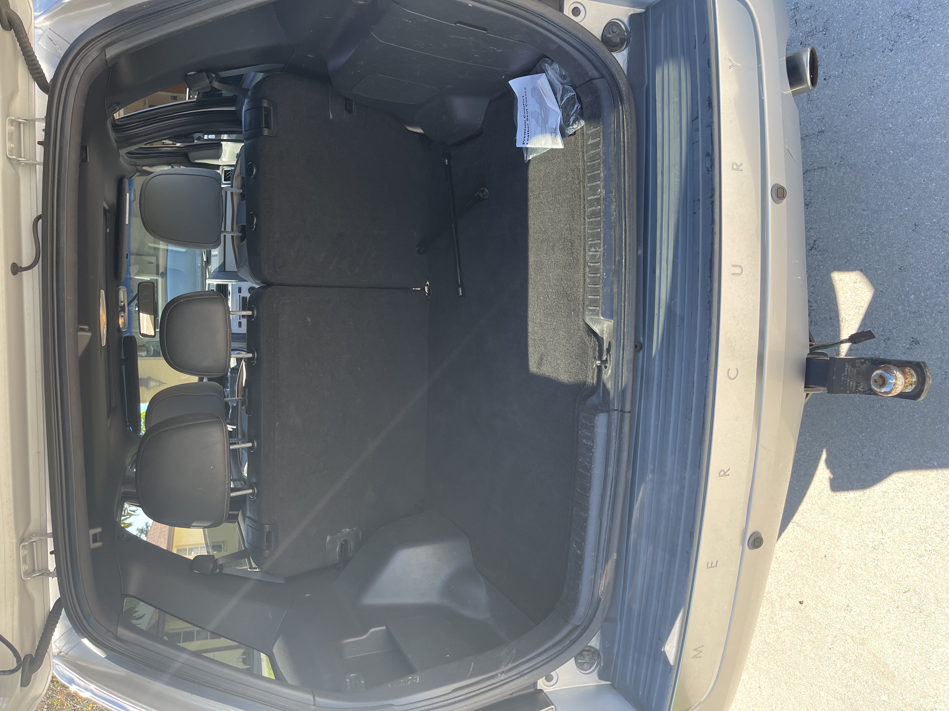Used 2010 Mercury Mariner Premier FWD image 8