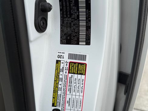 Used 2020 Toyota Sienna XLE Premium image 15