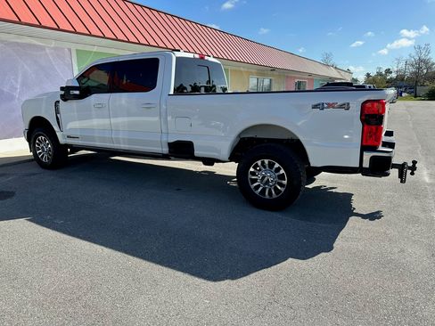 Used 2023 Ford F350 Lariat w/ Lariat Ultimate Package image 12