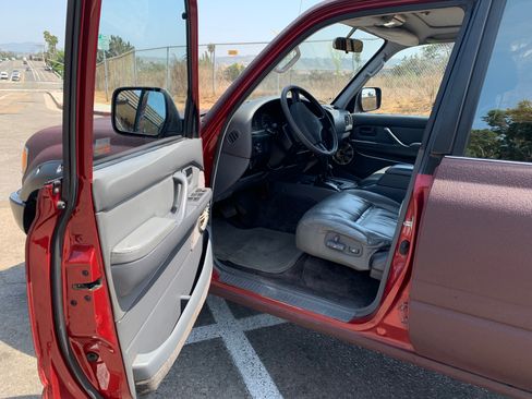 Used 1993 Toyota Land Cruiser image 8