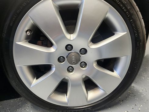 Used 2006 Audi A6 4.2 image 17