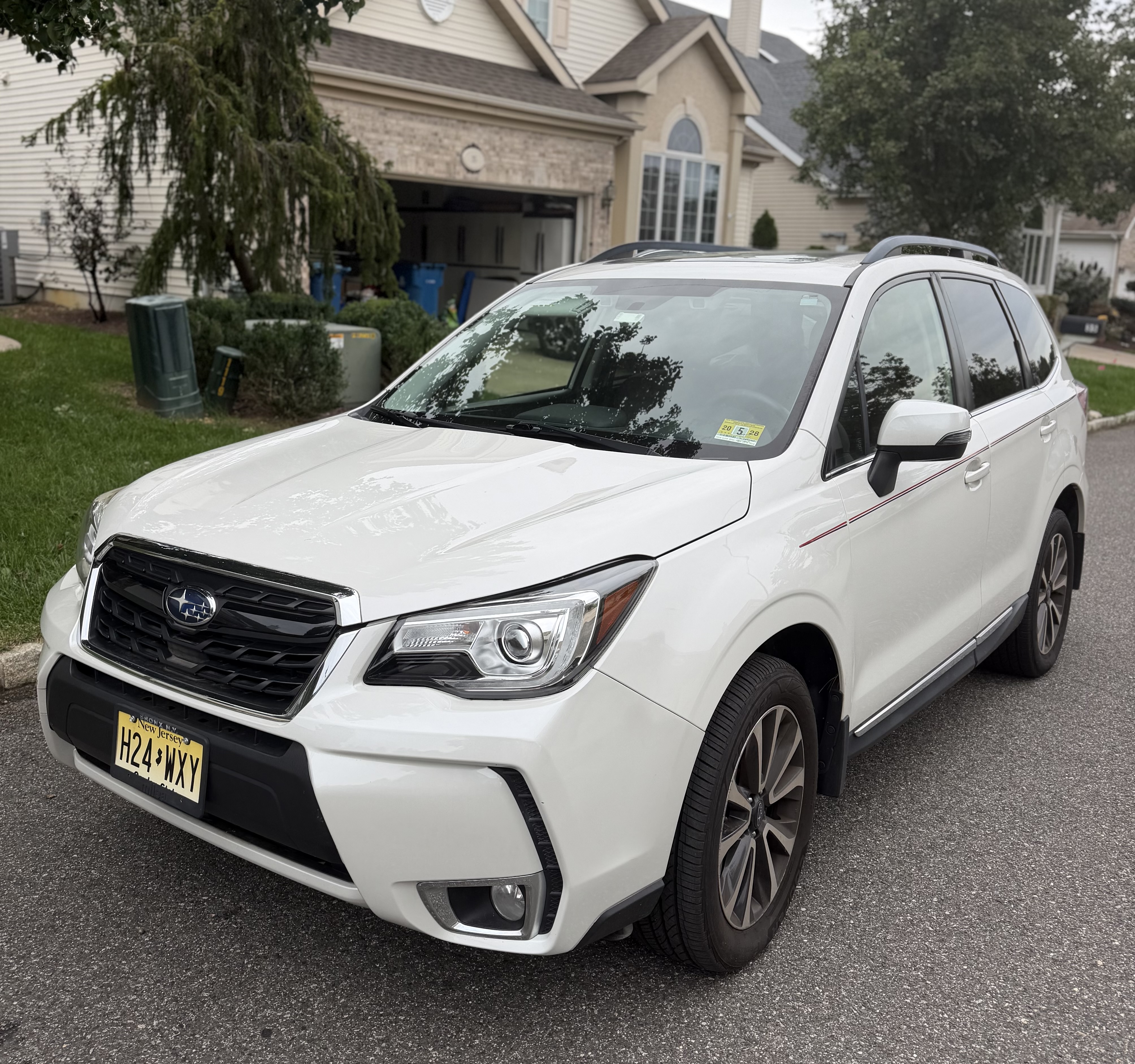 Used 2017 Subaru Forester 2.0XT Touring AWD/4WD image 5