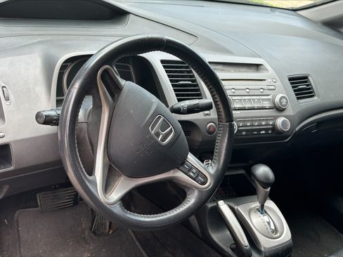 Used 2010 Honda Civic LX-S image 5