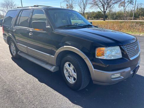 Used 2004 Ford Expedition Eddie Bauer image 2