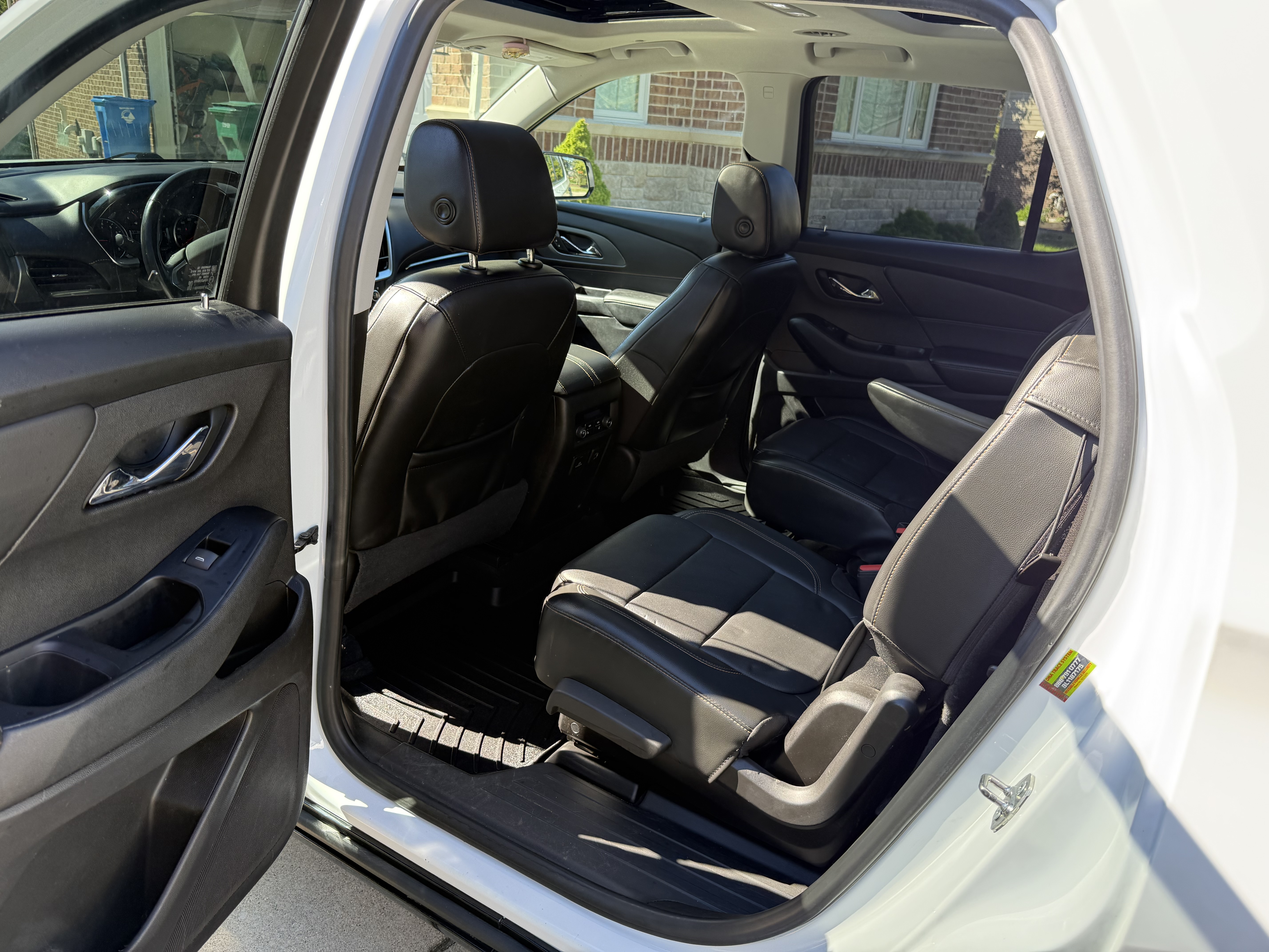 Used 2019 Chevrolet Traverse Premier w/ Redline Edition AWD/4WD image 20