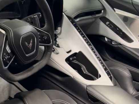 Used 2020 Chevrolet Corvette Stingray Premium Cpe w/ 3LT Preferred Equipment Group image 7