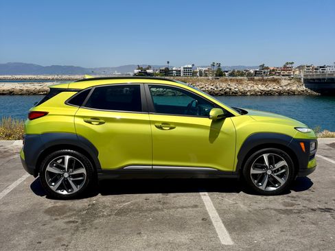 Used 2020 Hyundai Kona Ultimate FWD image 1