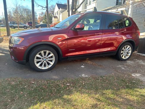 Used 2013 BMW X3 xDrive28i image 1