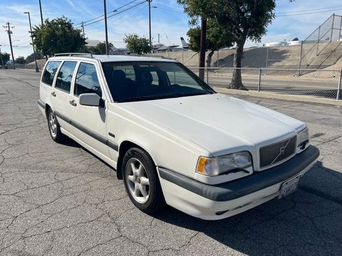 Used 1996 Volvo 850 Wagon image 10