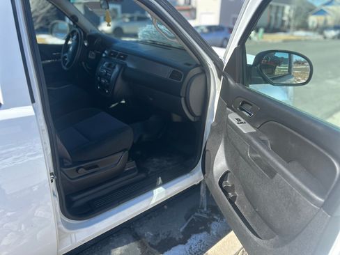 Used 2013 Chevrolet Tahoe LS w/ Skid Plate Package image 9