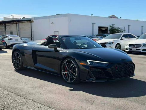 Used 2020 Audi R8 V10 performance image 9