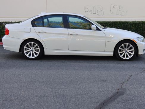 Used 2011 BMW 328i Sedan image 12