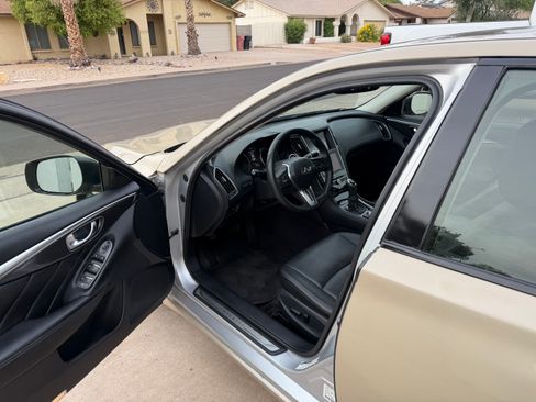 Used 2018 INFINITI Q50 Luxe RWD image 13