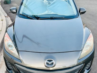 Used 2013 MAZDA MAZDA3 i Touring w/ Preferred Equipment Pkg