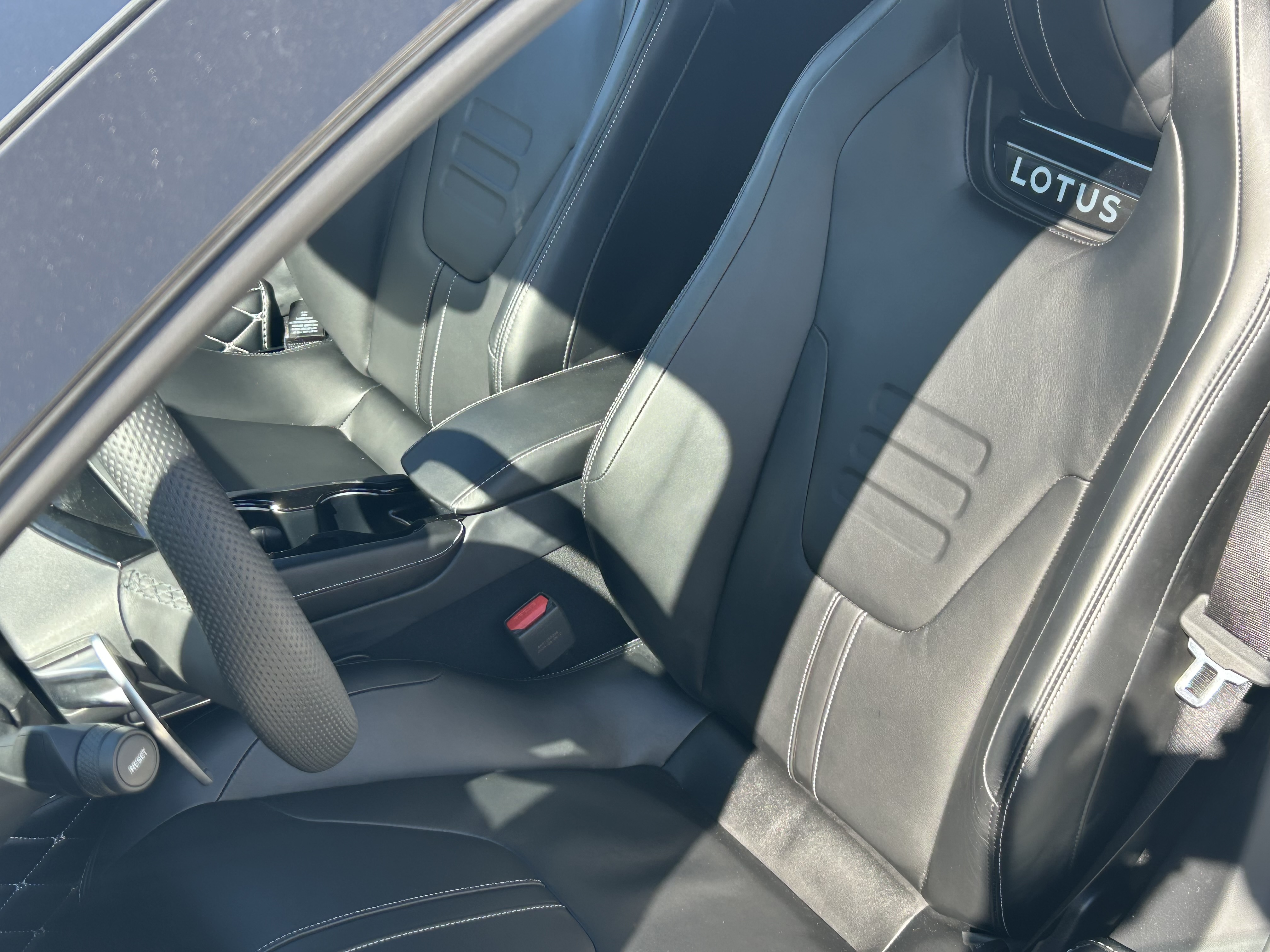 Used 2026 Lotus Emira SE RWD image 5