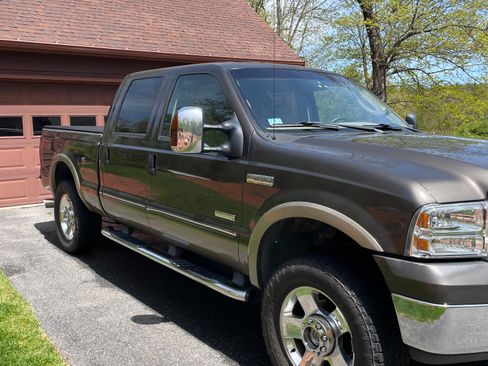 Used 2007 Ford F250 Lariat AWD/4WD image 4